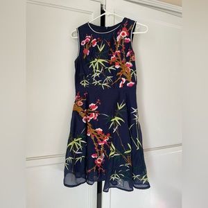 Size small dress, boutique